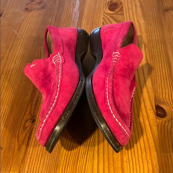 Cole Haan Resort made in Italy deep pink Suede Moccasin Flats - Picture 8 of 13